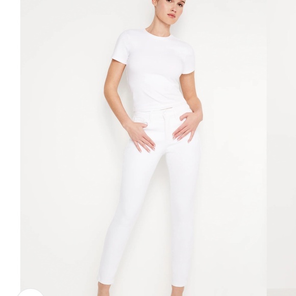 Good American Good Legs Crop White 10 - Picture 2 of 6